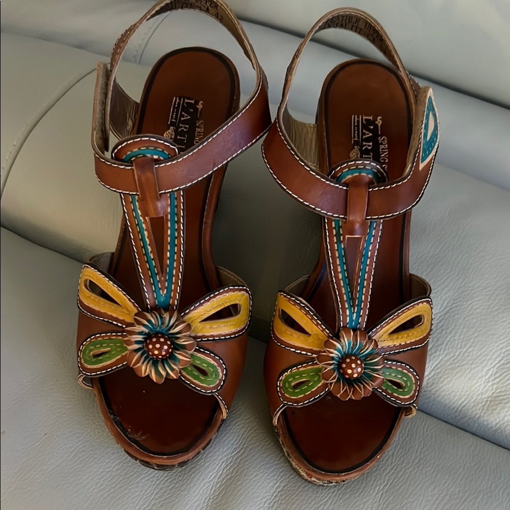 Spring Step Brown and Yellow Sandals with Bow
